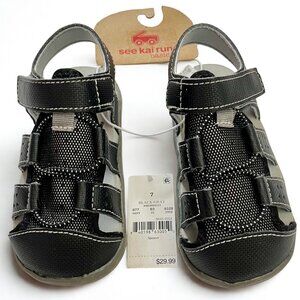See Kai Run Basics NWT Toddler Spencer Fisherman Sandals, Size 7, Black/Gray